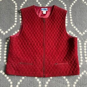 Pendleton - VINTAGE Quilted Vest in Deep Red - SIZE 14